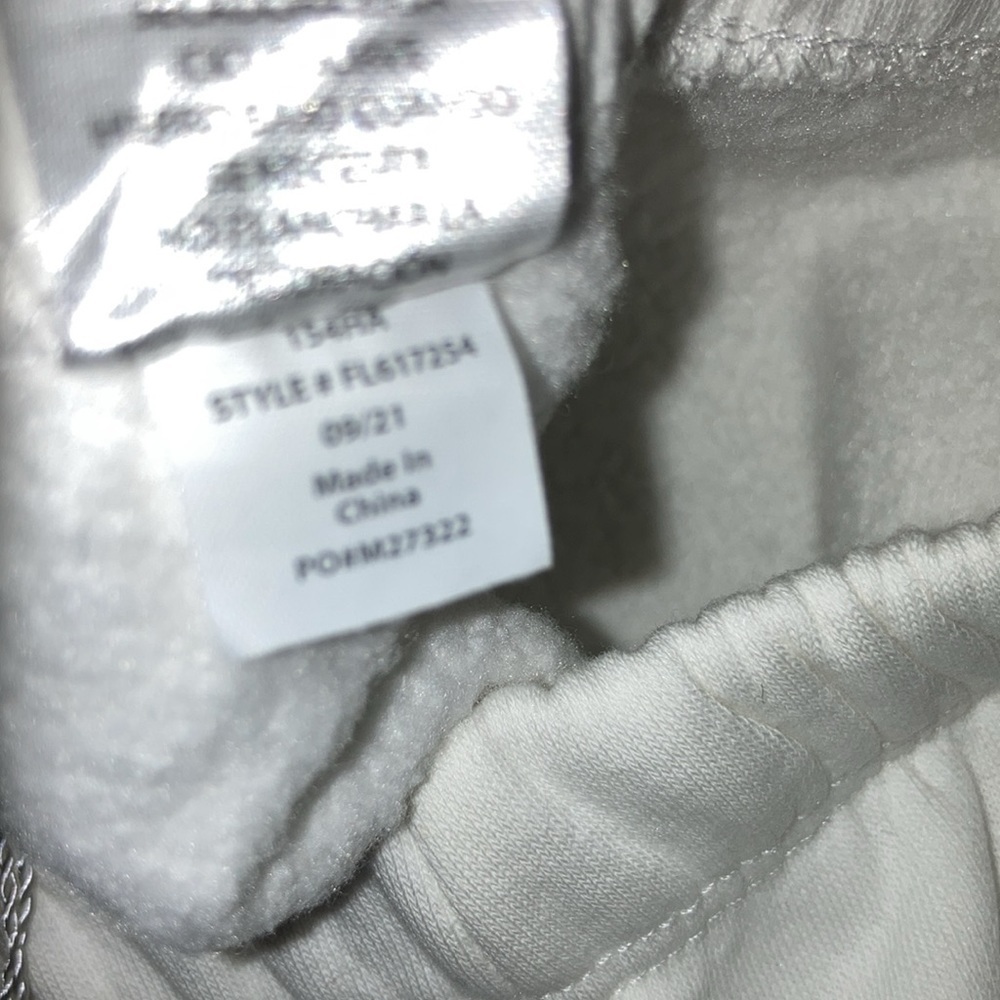 NWT Wildfox “Open Me First” Vanilla Joggers size XS - Picture 12 of 13